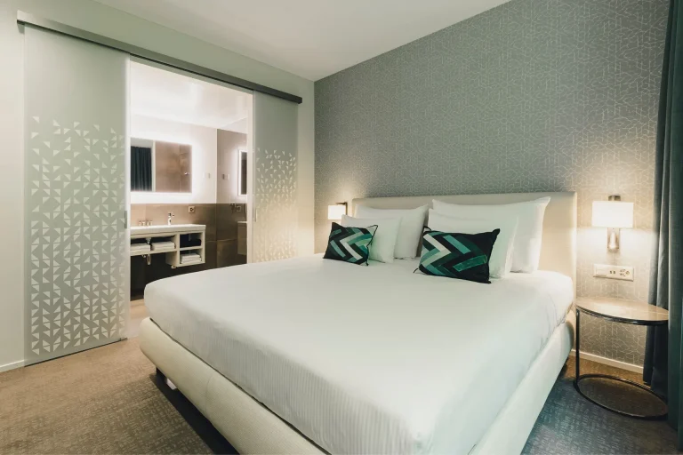 Schlafen Bad Boutique Junior Suite Waldseitig
